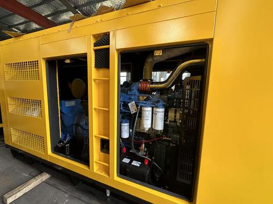 Un buon prezzo. 312KVA Generatore con motore Yuchai YC6MK420-D30 Generatore diesel silenzioso in linea