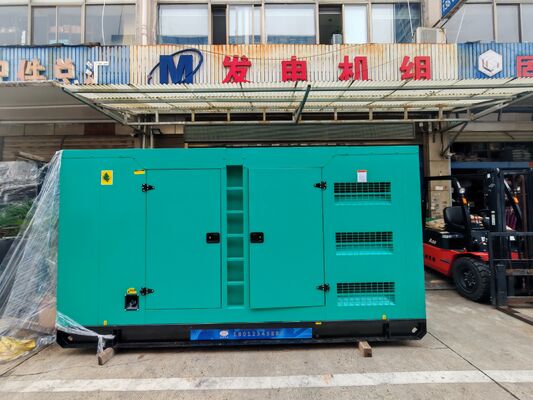 Un buon prezzo. Yuchai Engine YC6MJ500L-D21 Silent Type 375KVA Diesel Generator Set Power Generator in linea