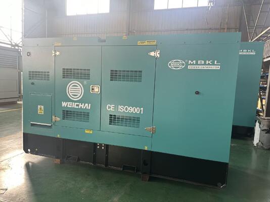 Generatore diesel Weichai a basso decibel 140KVA / 112KW, costruito con materiali insonorizzanti di alta qualità per un funzionamento tranquillo 24 ore su 24