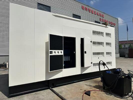 Generatore diesel silenzioso a 1250 kVA a basso consumo di carburante, destinato all'edilizia e all'uso industriale