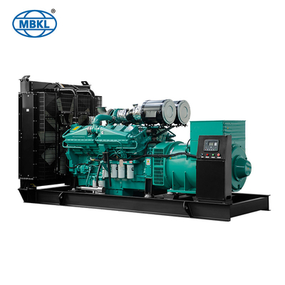 Un buon prezzo. Generatore diesel di 600KW 750KVA con Cummins Engine in linea