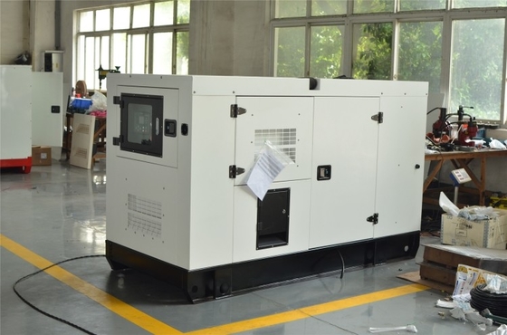 50/60HZ Generatore Diesel Cummins insonorizzato per la ricarica in fabbrica Tipo silenzioso
